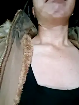 helenzz online show from 11.08.25