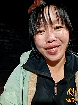 helenzz online show from 11.17.25