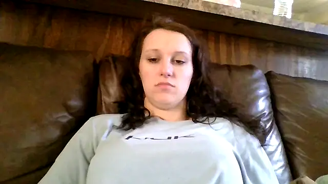 Snapshot of brunettebabexo3 chatting on 02.28.26 brunettebabexo3 online show from 02.28.26