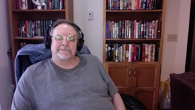 Vinyl22xh online show from 04.11.26