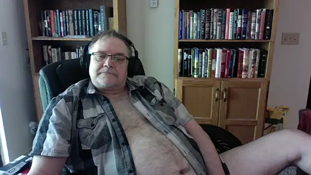 Vinyl22xh online show from 05.13.26