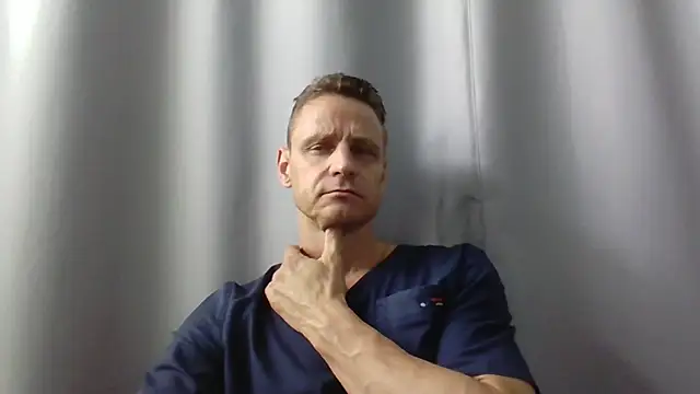 Snapshot of Freeze_Fire chatting on 07.14.26 Freeze Fire online show from 07.14.26