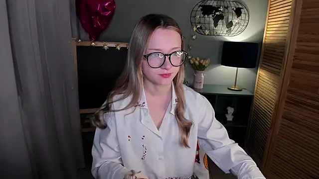 elliupp online show from 10.12.25