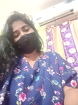 Snapshot of sowji_telugammai chatting on 10.17.25 sowji telugammai online show from 10.17.25