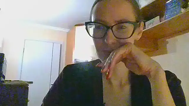 Norivann online show from 10.21.25