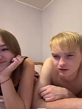 Snapshot of LinChka5789 chatting on 10.30.25 LinChka5789 online show from 10.30.25