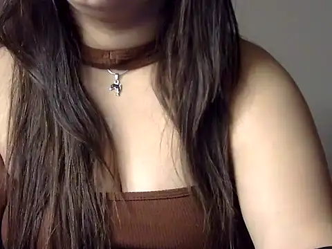 Aaliya02 online show from 10.24.25