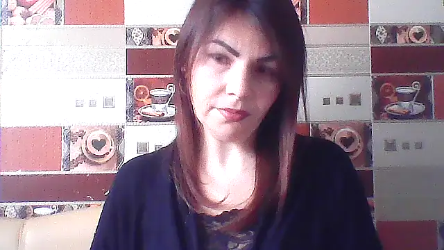 QueenCartyes online show from 03.06.26