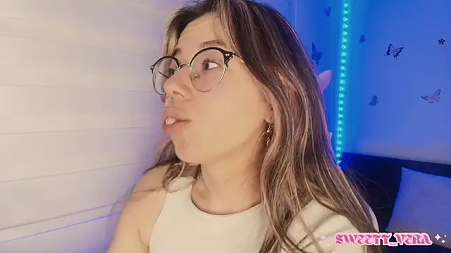 sweettvera online show from 10.16.25