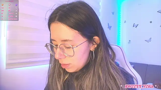 Snapshot of sweettvera chatting on 07.14.26 sweettvera online show from 07.14.26
