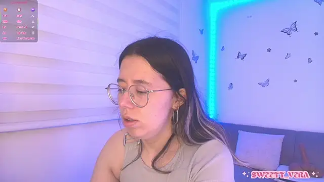 Snapshot of sweettvera chatting on 07.19.26 sweettvera online show from 07.19.26