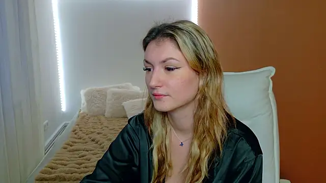 Snapshot of Anaayss_ chatting on 02.02.26 Anaayss online show from 02.02.26