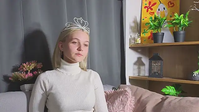 KelleDomin online show from 09.29.25