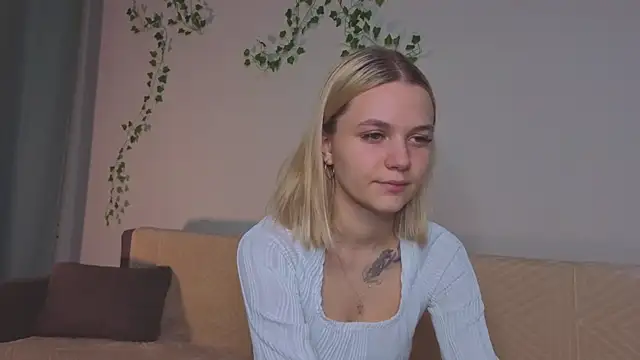 KelleDomin online show from 11.21.25