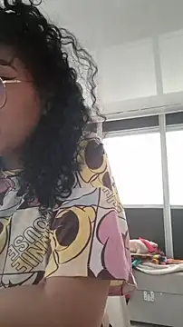 Snapshot of LondonHilton chatting on 02.28.26 LondonHilton online show from 02.28.26