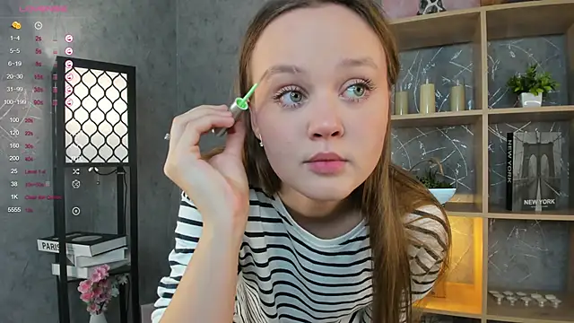 ElenoreReth online show from 11.12.25