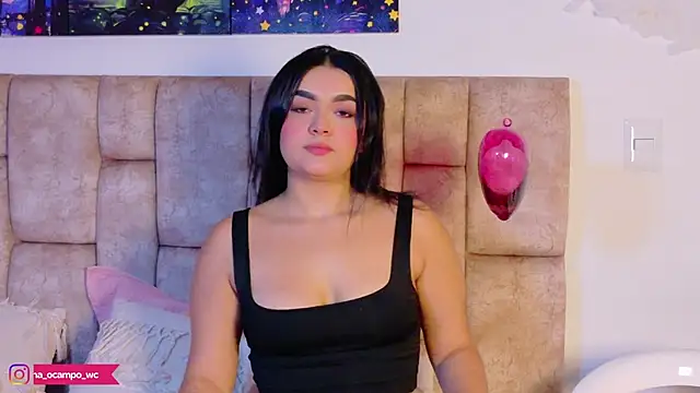 LunaOcampo  online show from 01.18.26