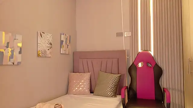 meli peach1 online show from 12.15.25