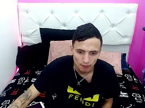 xx-kike-xx online show from 09.29.25