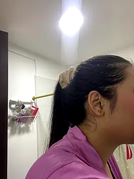 IsabellaJoness  online show from 10.22.25