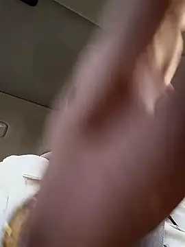 Snapshot of theking1_1 chatting on 12.14.25 theking1 1 online show from 12.14.25