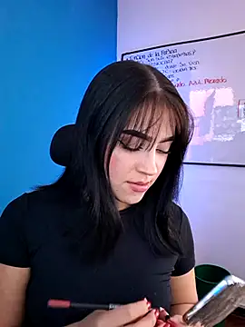 Snapshot of Zafira_ chatting on 11.12.25 Zafira online show from 11.12.25