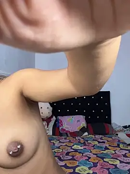 hot duo16 online show from 11.15.25