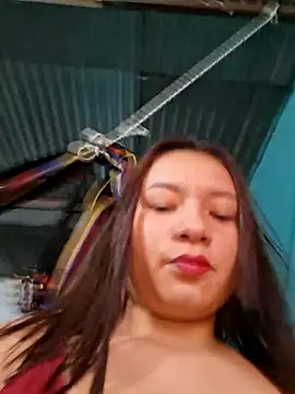 hot-mom22 online show from 10.21.25