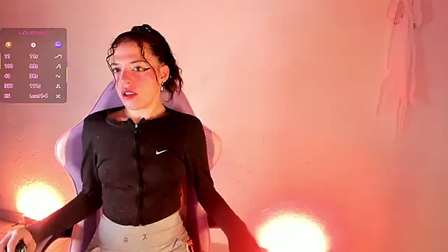 zakura Haruno online show from 11.17.25