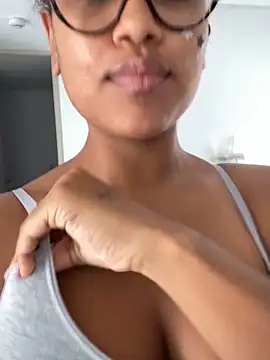 miiabrown18 online show from 11.09.25