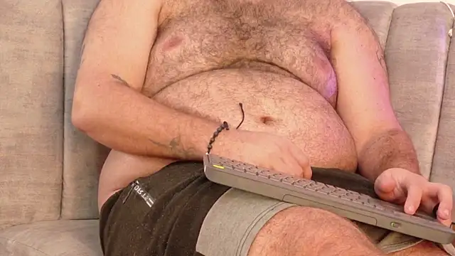 big bearr online show from 11.24.25