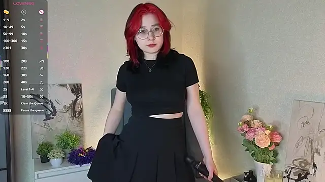 NyamNyamNyammm online show from 10.19.25