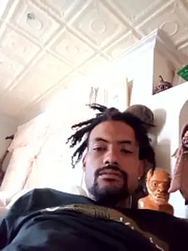 Snapshot of Goofygoody17 chatting on 12.17.25 Goofygoody17 online show from 12.17.25