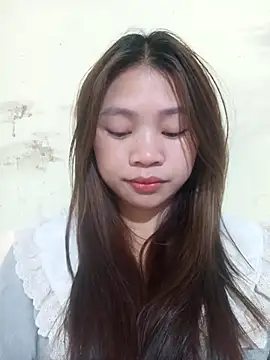 Mayy1 online show from 12.02.25