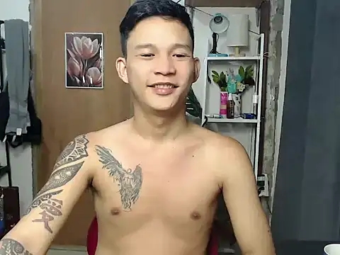 Snapshot of asianmonstercock05 chatting on 05.15.26 asianmonstercock05 online show from 05.15.26