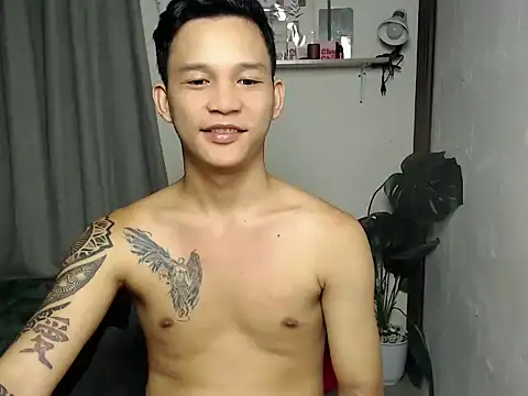 Snapshot of asianmonstercock05 chatting on 06.01.26 asianmonstercock05 online show from 06.01.26