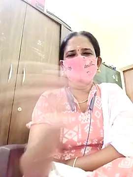 Snapshot of tamil_Boomika chatting on 04.24.26 tamil Boomika online show from 04.24.26