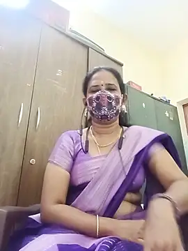 Snapshot of tamil_Boomika chatting on 05.19.26 tamil Boomika online show from 05.19.26