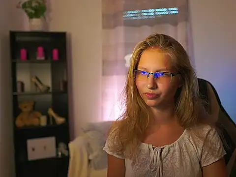 emmie murray online show from 09.26.25