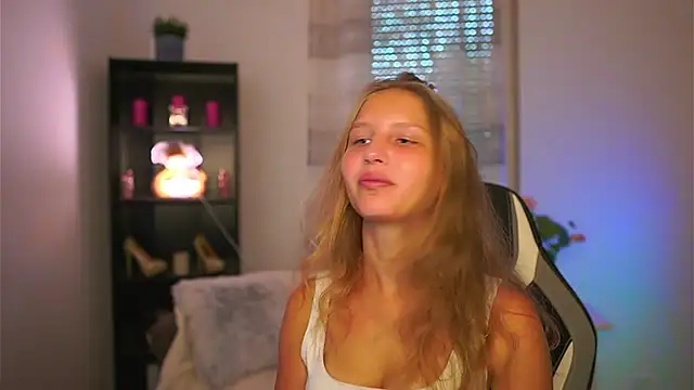 emmie murray online show from 10.09.25