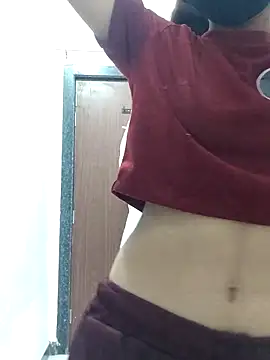 Snapshot of itz_neha chatting on 10.05.25 itz neha online show from 10.05.25