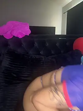 YeahhhitsBreezy online show from 06.07.26