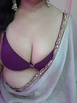 Snapshot of Sakshi-11 chatting on 07.07.26 Sakshi-11 online show from 07.07.26