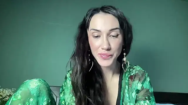 Zariveth online show from 10.30.25