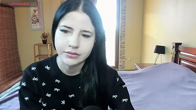 Malibu J online show from 10.16.25