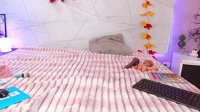 GABRIELLFOSTER online show from 11.23.25