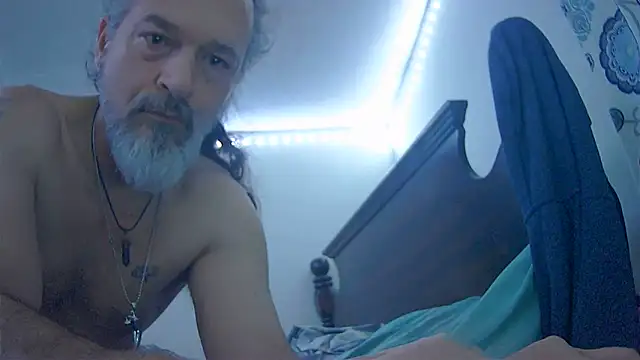 HippieDad333 online show from 12.18.25