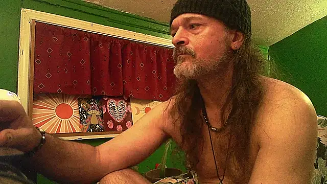 HippieDad333 online show from 04.19.26