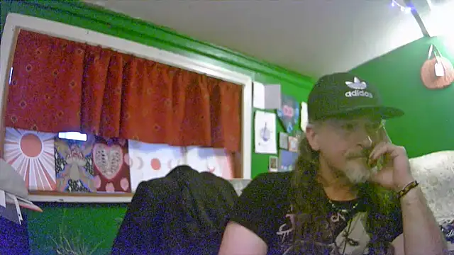 HippieDad333 online show from 06.05.26