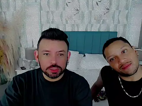 Max Rivers online show from 10.13.25
